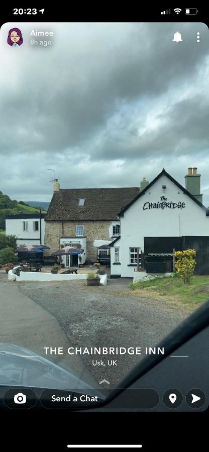 Chainbridge Usk Riverside Gastro Pub And Accommodation Trostrey Екстериор снимка
